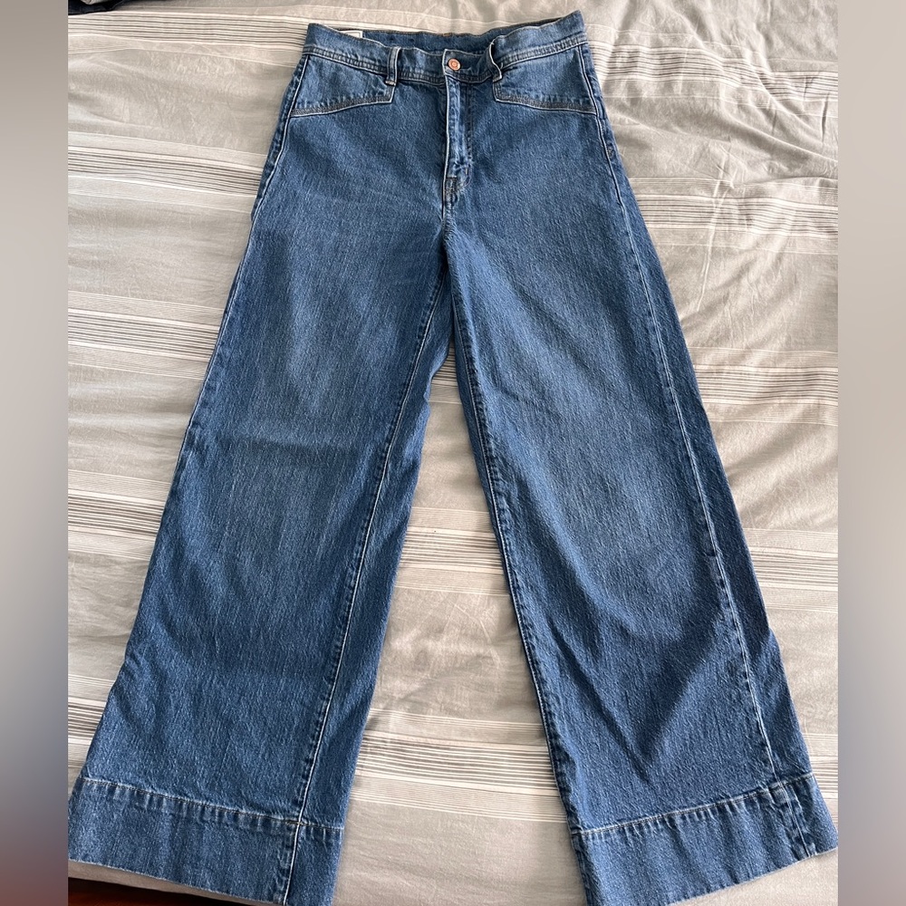 Gap womens sky wide medium blue denim jeans